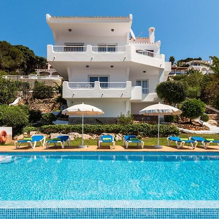 Villa Magdalena อาไลยอร์ ภายนอก รูปภาพ
